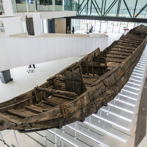 Het schip De Meern 1 - in Castellum Hoge Woerd