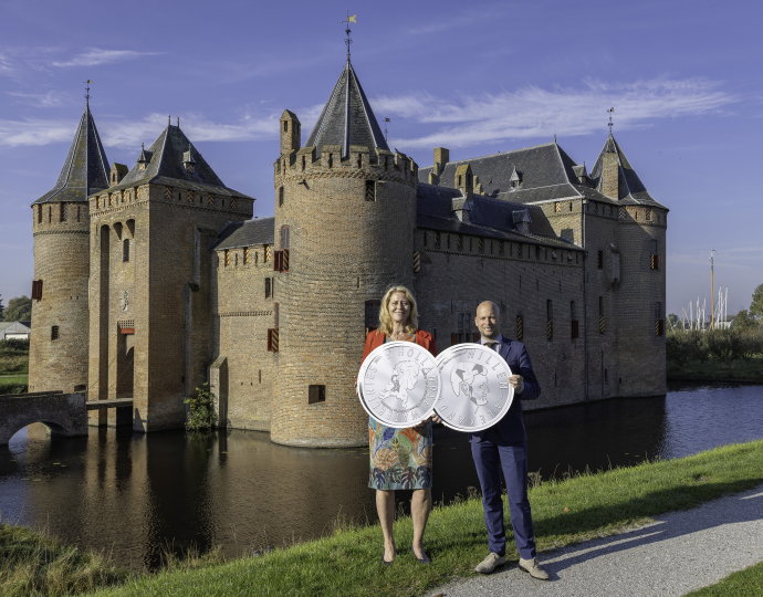 Herdenkingsmunt Hollandse Waterlinies onthuld
